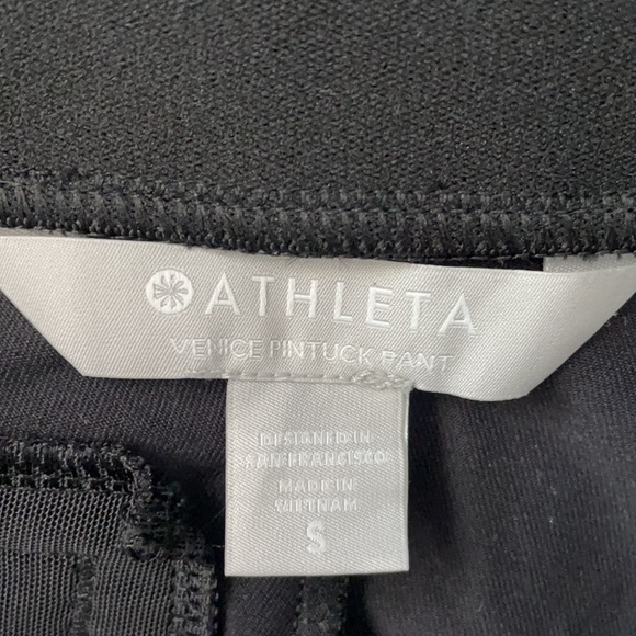 ATHLETA - Picture 10 of 13